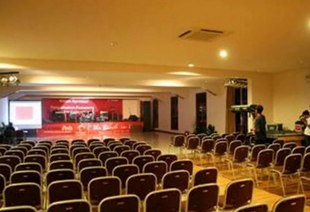 Laut Biru Resort Hotel-1